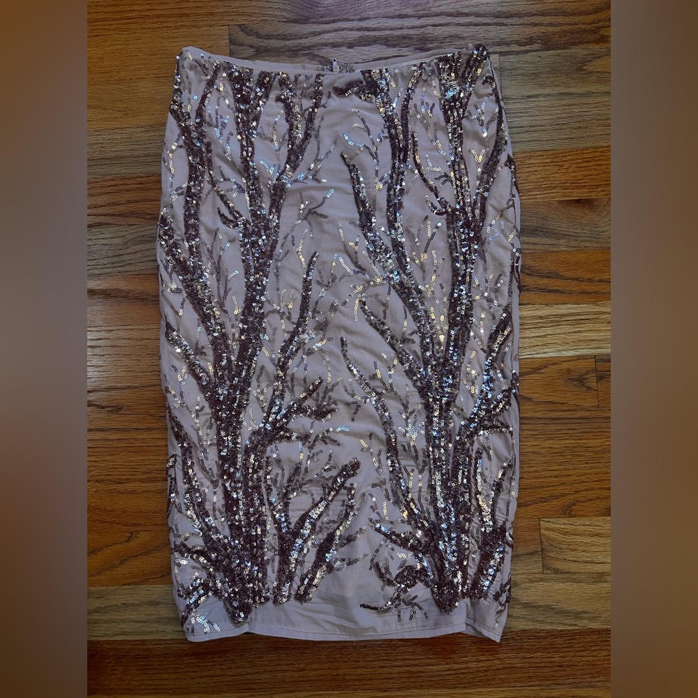 Glamorous Sequin Pencil Skirt in Gold and Cream